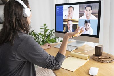 communication-telecommuting-mobile-office